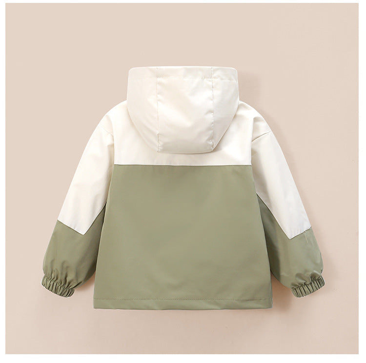 Spring and Autumn children's three-in-one jacket, windproof and waterproof two-piece set for boys and girls, children's outdoor warm jacket