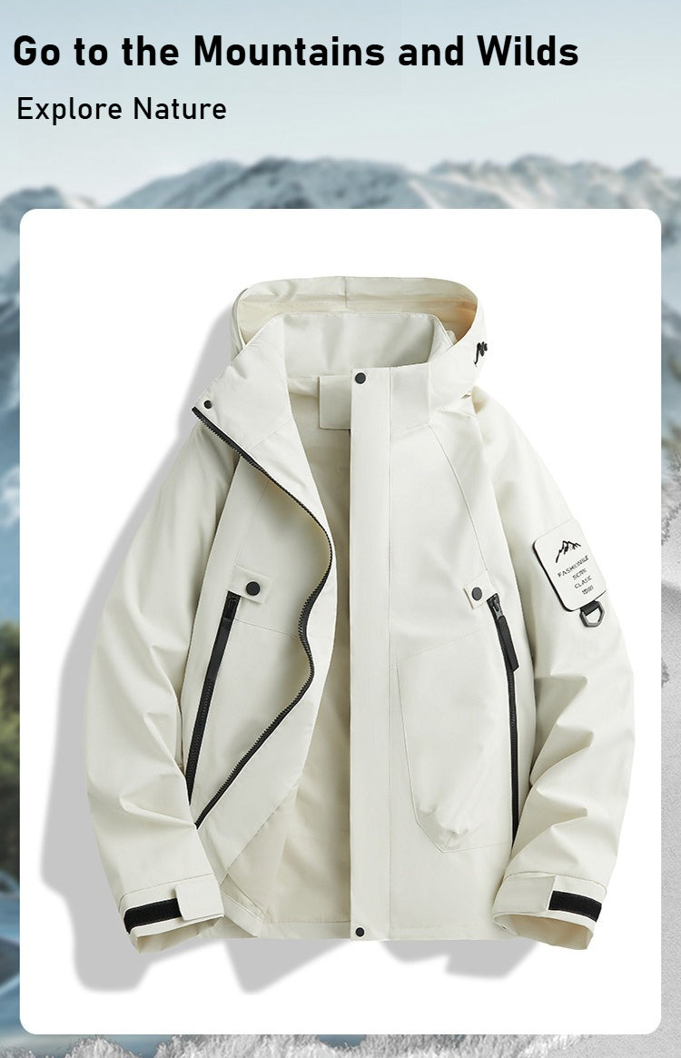 Men's outdoor lightweight mountaineering jacket: windproof and waterproof core performance, hooded style creates a fashionable sports style