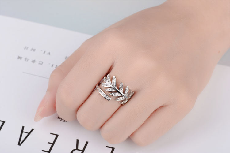 Montana Silversmiths Surrounded By Nature Wrap Ring
