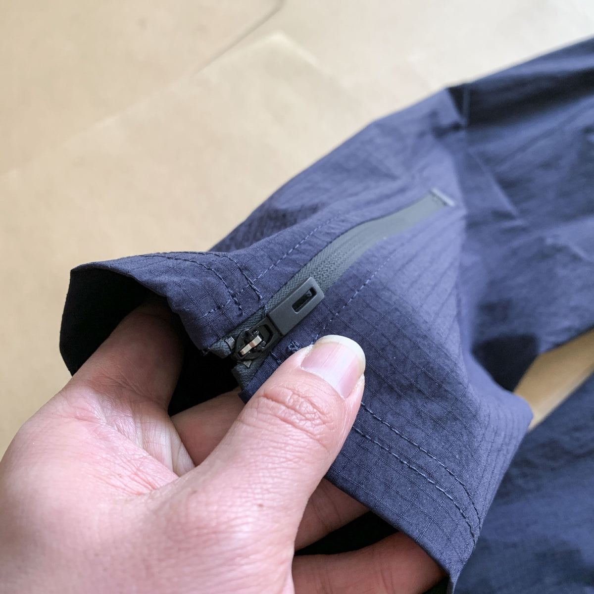 Patagonia lightweight quick-drying anti-splash multi-zipper leggings