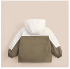 Spring and Autumn children's three-in-one jacket, windproof and waterproof two-piece set for boys and girls, children's outdoor warm jacket