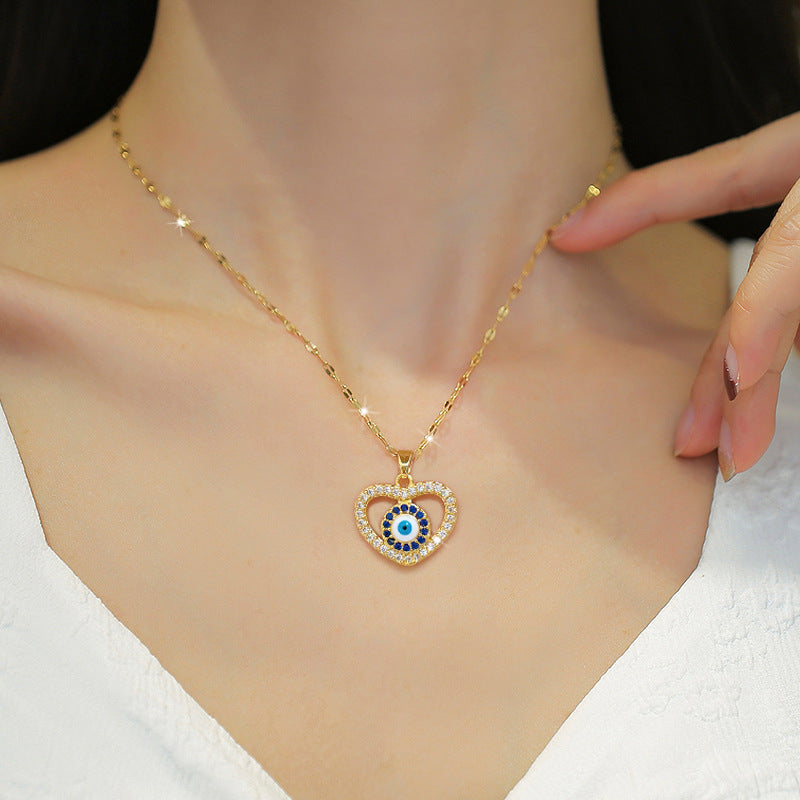 Titanium Steel Heart-Shaped Evil Eye Versatile Clavicle Chain