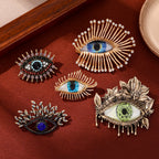 Long-lashed Devil's Eye Brooch