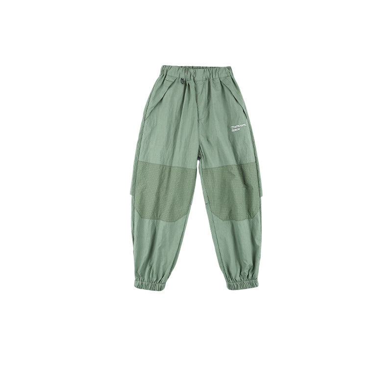 Outdoor-style graphic short-sleeve top for older children