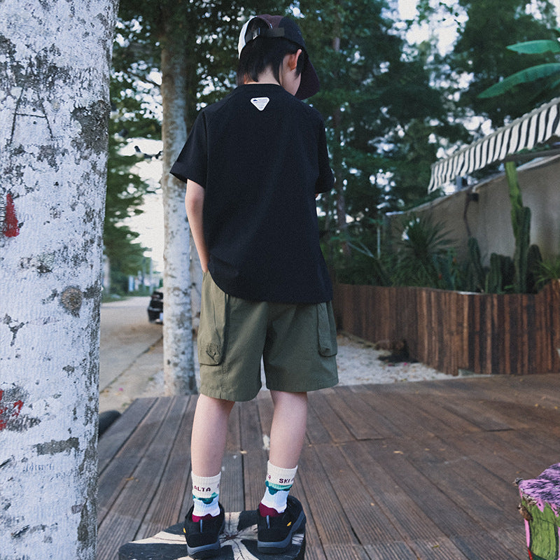 Mountain Style Cargo Shorts with Large Pockets & Embroidery