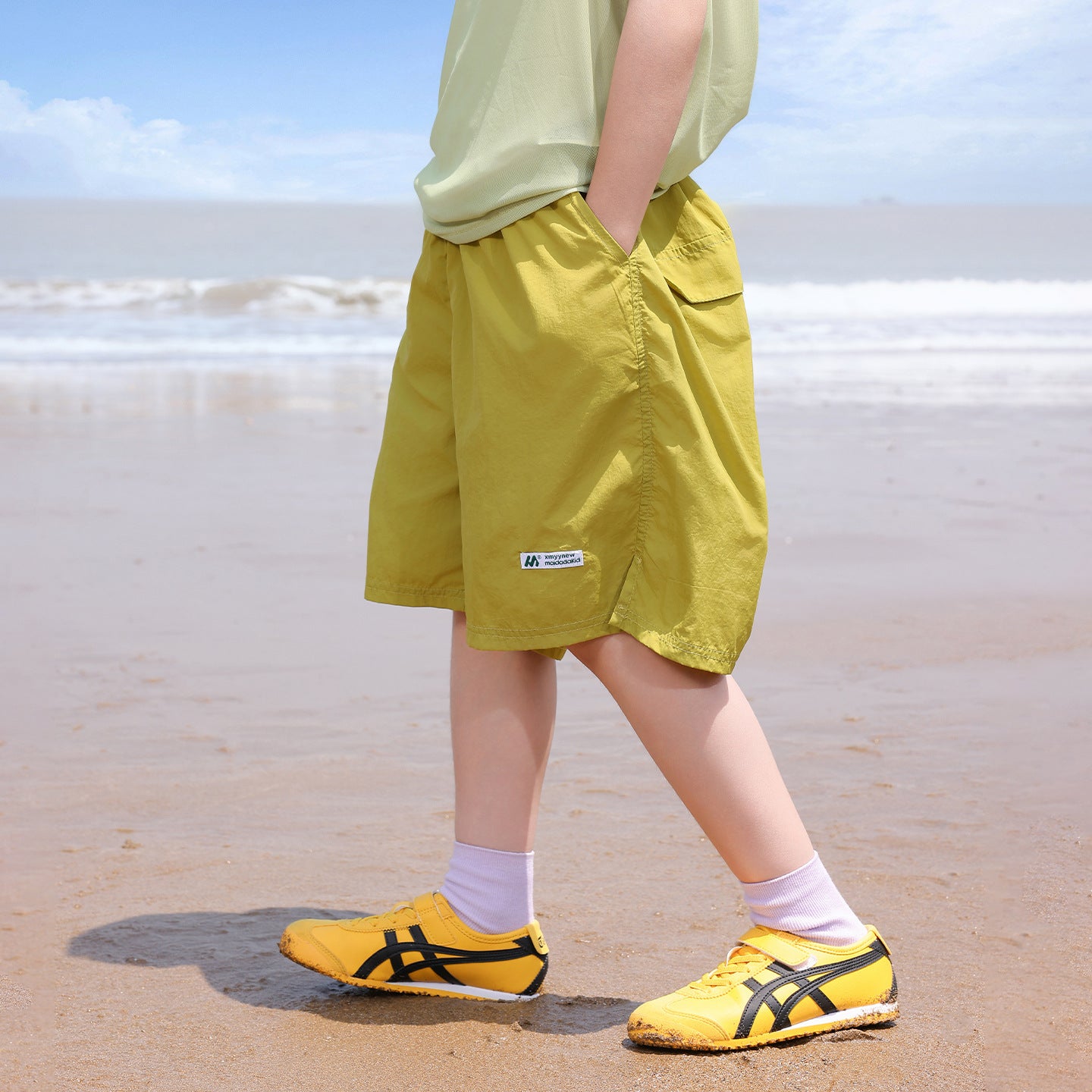 2026 New Lightweight Quick Dry 5 Inch Athletic Shorts for Boys