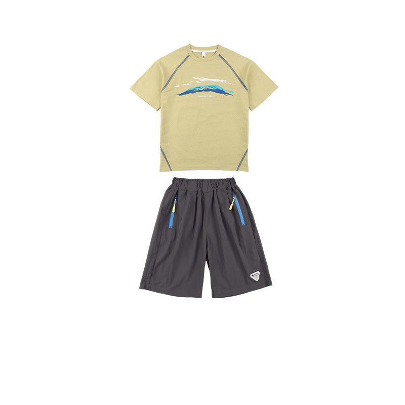 Outdoor-style short-sleeve set for kids with mountain print