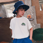 Outdoor-style graphic short-sleeve top for older children