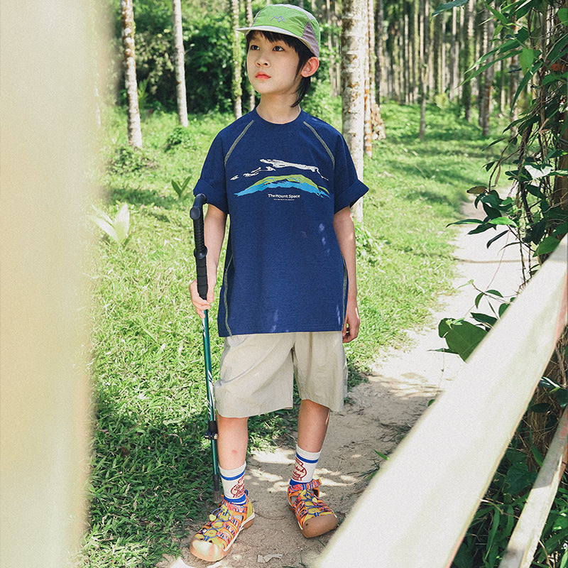 Outdoor-style short-sleeve set for kids with mountain print