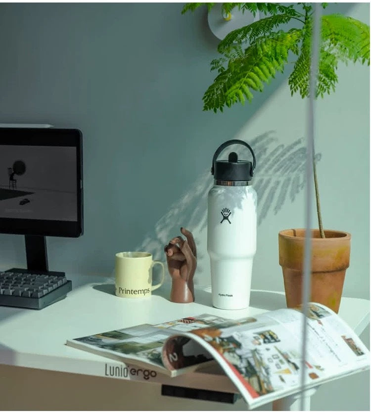 Hydro Flask Large‑Capacity 304 Stainless Steel Vacuum Insulated Tumbler with Carry Handle & Straw Lid for Sports Outdoor