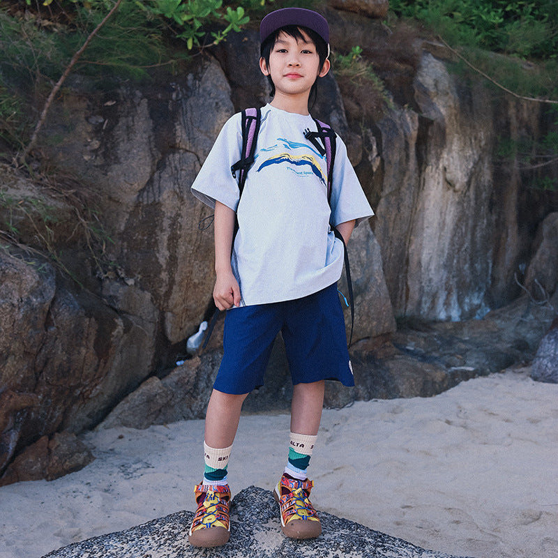 Outdoor-style short-sleeve set for kids with mountain print