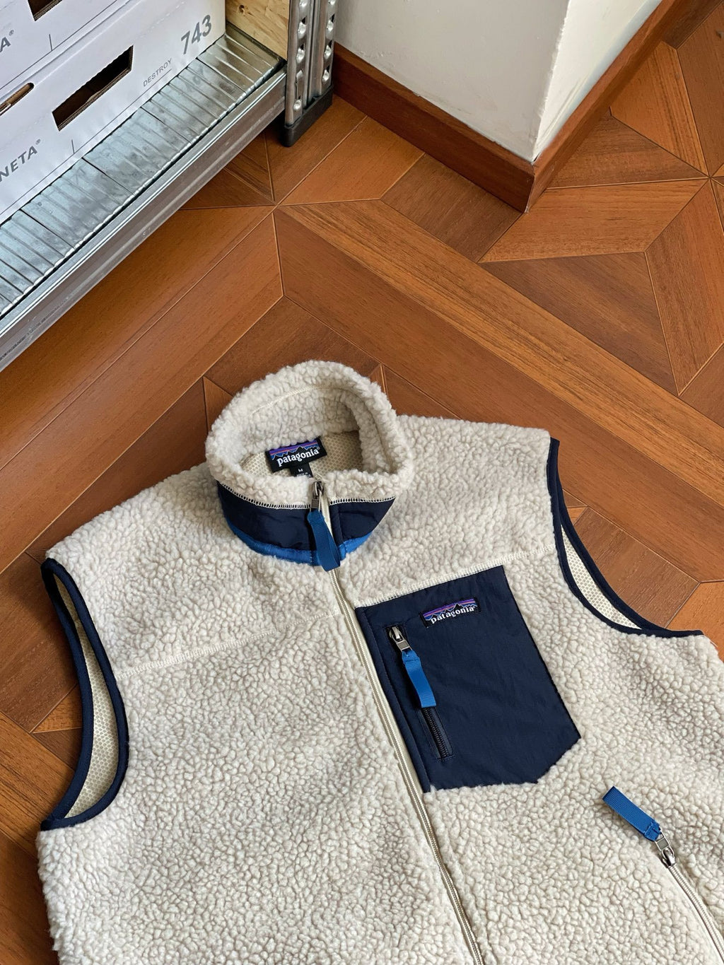 Patagonia Classic Retro-X Stand-Collar Fleece Zip Vest