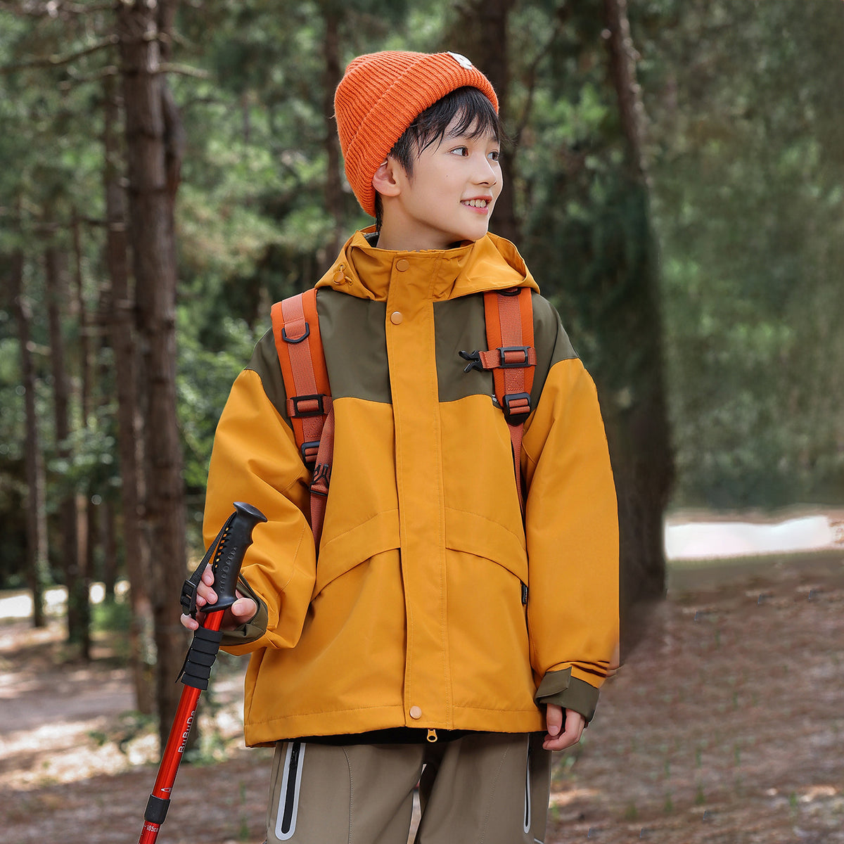 Panda round DuPont three-proof children's outdoor charge jacket three-in-one