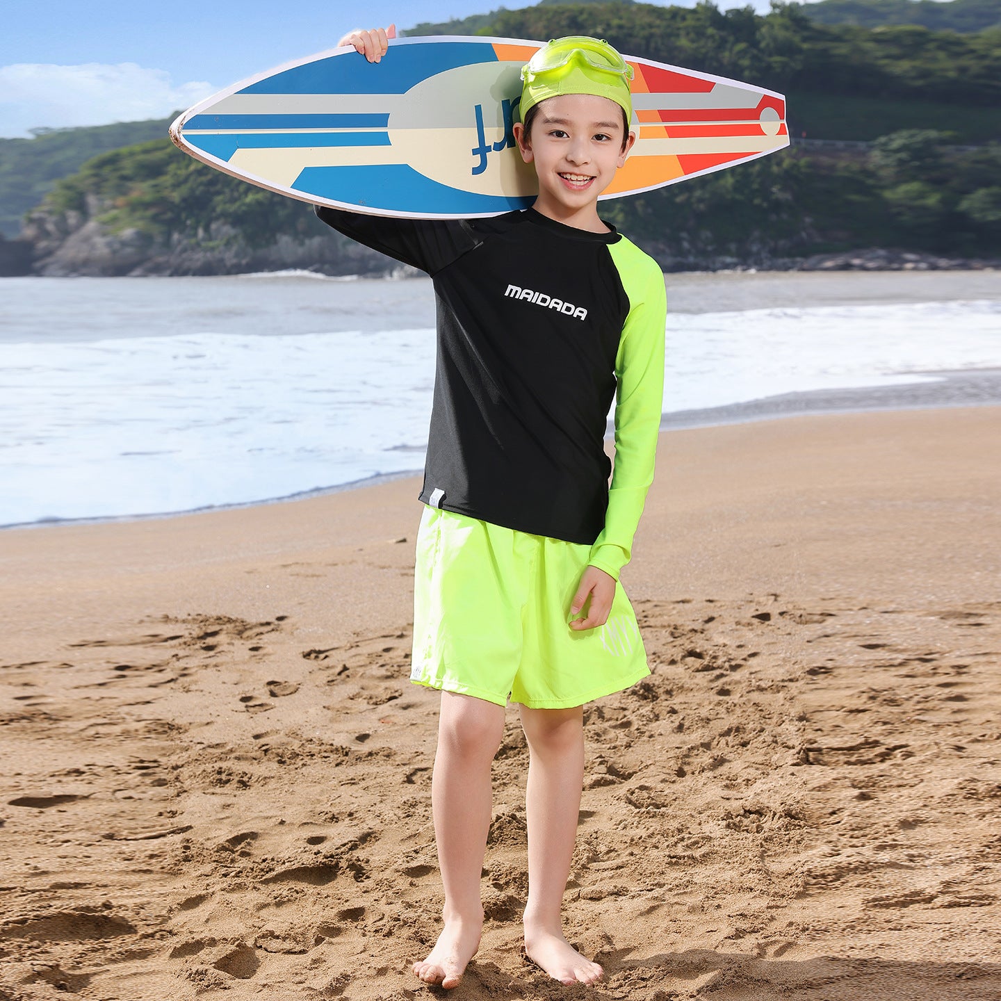 Antibacterial chlorine-resistant quick-drying sunscreen boys swimwear