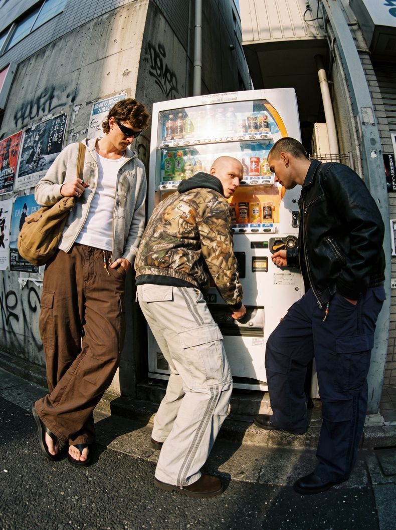 Pure Cotton Paneled Cargo Pants with Large Pockets