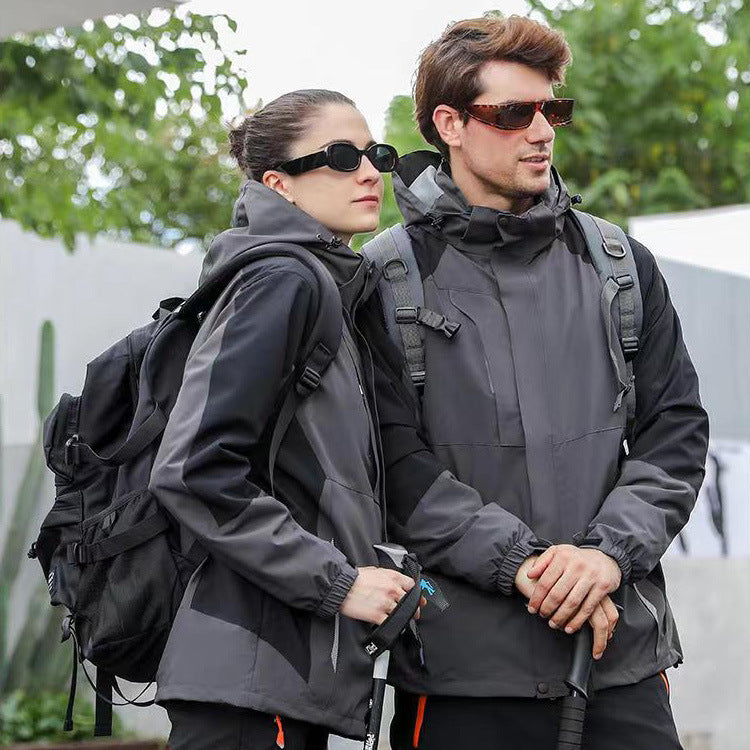 A Must-Have for Winter Outdoor Hiking! Unisex Couple’s 3-in-1 Shell Jacket, Thickened for Warmth, Balancing Casual Style and Trendiness, Youth-oriented Outerwear
