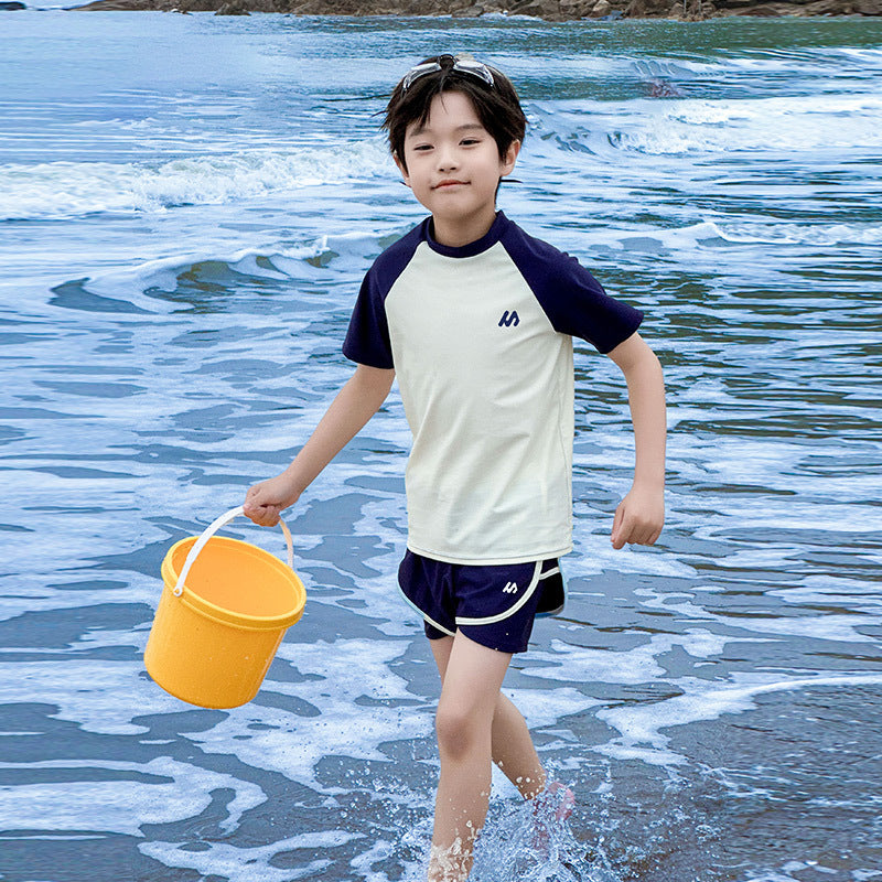 Boys' antibacterial and UV-proof split swimsuit set