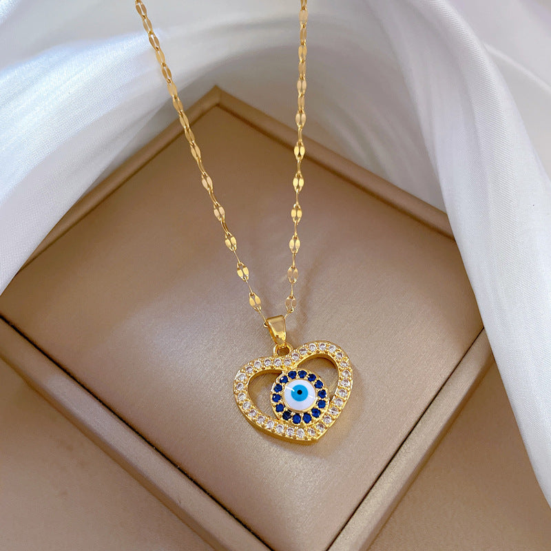 Titanium Steel Heart-Shaped Evil Eye Versatile Clavicle Chain
