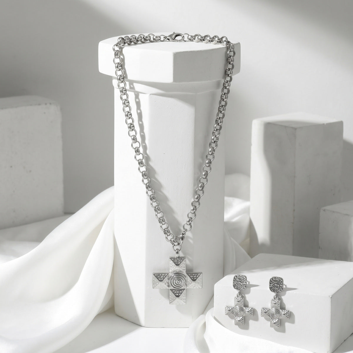 Nature Cast Metalworks Cross Pendant Necklace