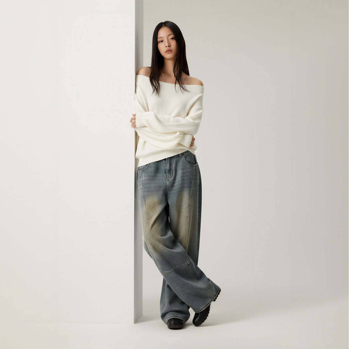 Women's Vintage distressed jeans