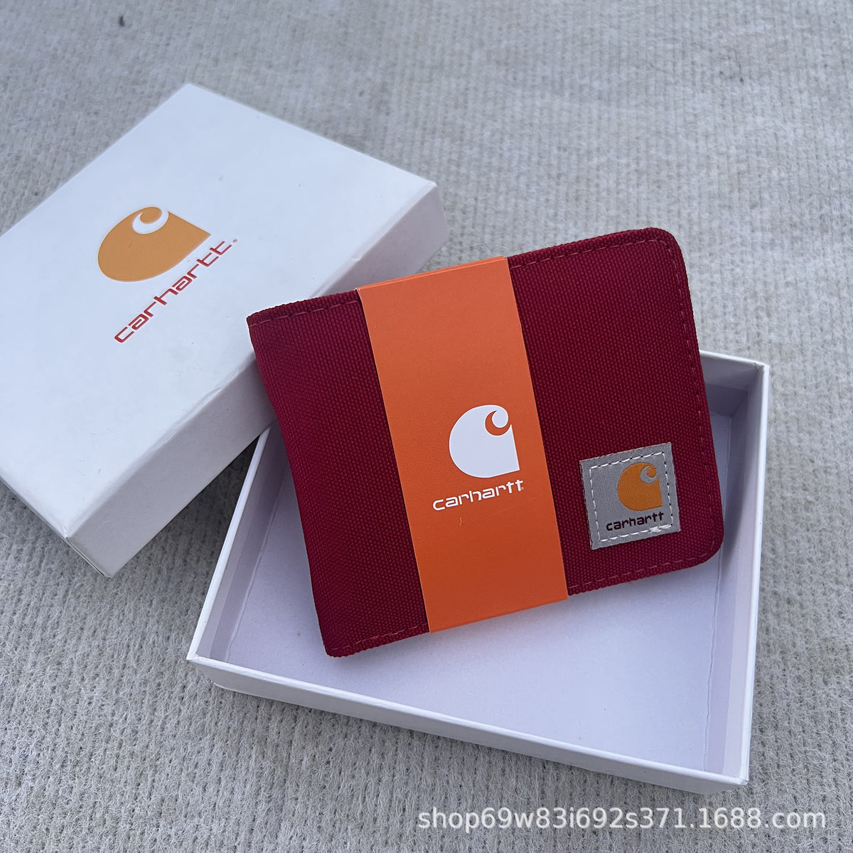 Carhart short wallet, waterproof fabric is strong and durable
