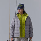 Lightweight contrasting color hooded down jacket