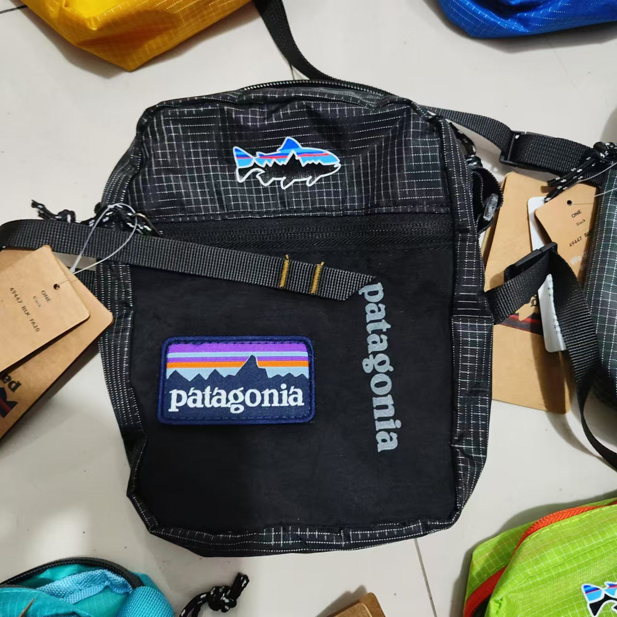 Patagonia Color Block Outdoor 1.5 L Crossbody Bag