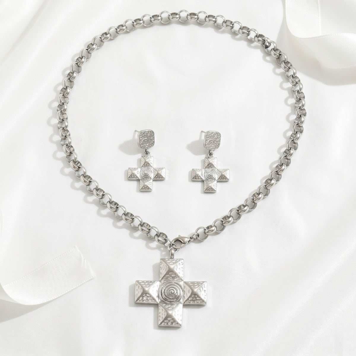 Nature Cast Metalworks Cross Pendant Necklace