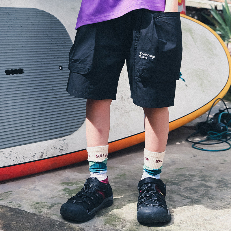 Mountain Style Cargo Shorts with Large Pockets & Embroidery
